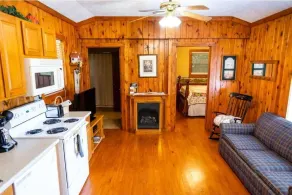 Mountain Aire Cottages, Inn & Glamping - Zimmer
