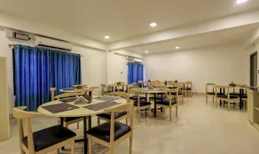 Treebo Arna Residency - Restaurant