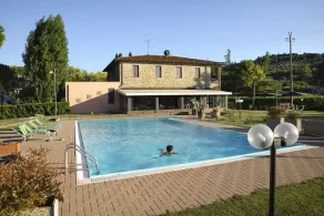 Hotel Villalago - Udendørs pool