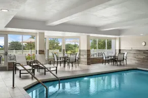 Fairfield Inn & Suites by Marriott Madison West/Middleton - Pool