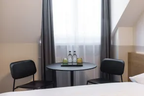 Fred Hotel Hauptbahnhof - Værelse
