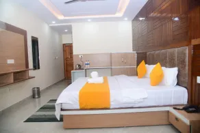 Hotel Radha Vallabh - Habitación