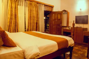 Lake View Resort - Room