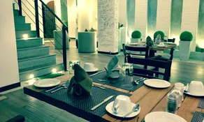 8PlusMotels - Sitzecke in der Lobby
