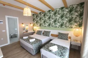 Dolphin Park Hotel - Room