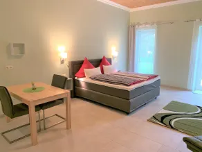 Gästezimmer & Appartement Elskop - Room