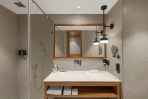 Ramada By Wyndham Ranchi Bariatu Road - Bathroom