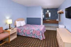 Americas Best Value Inn & Suites Branson - Near the Strip - Chambre