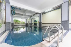 Palette Walking Street Pattaya - Piscina