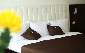 Sky View Luxury Apartments - Room