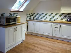 Lakefield Apartment - Private kitchen