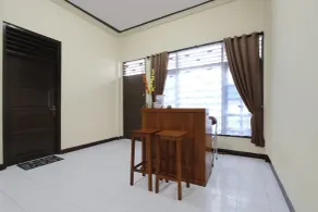 Hotel O Guesthouse Syariah - Reception