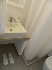 Avra Pahainas - Salle de bain