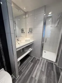 Hôtel Churchill Bayeux - Salle de bain