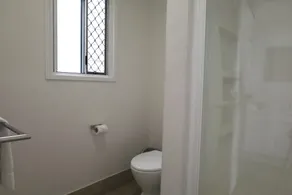 Park Avenue Hotel Motel - Bathroom