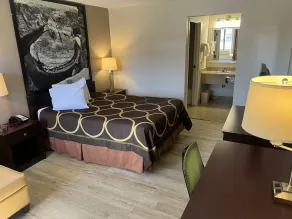 Super 8 by Wyndham Tucson/Grant Road Area AZ - Room
