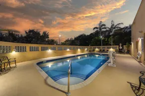 Best Western Plus Miami Executive Airport Hotel and Suites - Pool