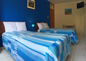 Hostal Rodinn - Room