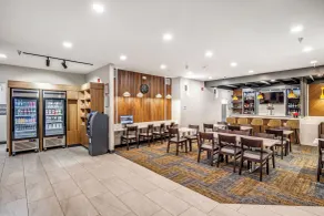Aspen Suites Anchorage Downtown - Restaurant