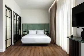 Zea Urban Living - Room
