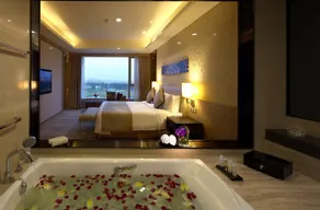 Crowne Plaza Guangzhou Huadu by IHG - Free Shuttle Bus to Airport T3 and T2 - View from room