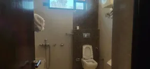 Magpie Tourist Resort - Bathroom