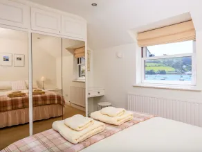 7 Island Quay - Habitación