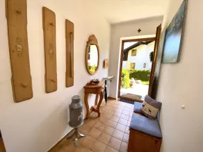Gradevole appartamento accogliente e familiare con griglia, terrazza e giardino | Ammette cani - Ingresso interno