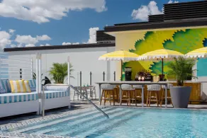 Moxy St. Petersburg Downtown - Pool