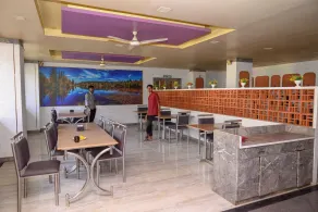 Hotel Srushti Regency - Restaurant