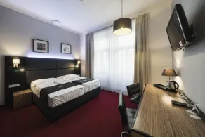Hotel Noir - Room