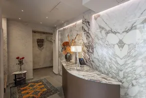 Donati Luxury Tower Suites - Receção