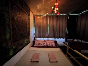 Good Life Dacha Riverside & Parkside Retreat - Rom