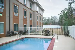 Sleep Inn & Suites Marion - Military Institute - Piscine