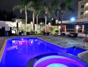 Holiday Inn Reynosa Zona Dorada by IHG - Piscine