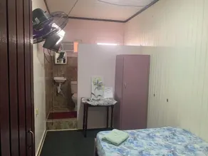 Melbourne Inn - Room