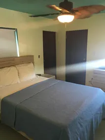 Mamacitas Guest House - Room