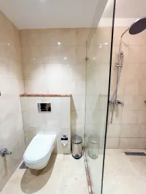 The Fortunaa Avenue - Bathroom