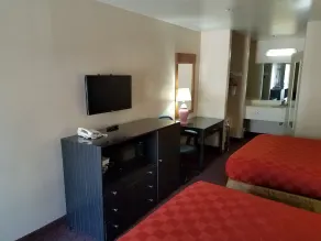 Olive Tree Inn & Suites, a Howard Johnson by Wyndham - Chambre