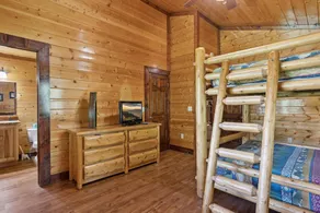 Mystical Creek Pool Lodge #600 - Zimmer