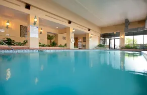 Embassy Suites Northwest Arkansas - Hotel, Spa & Convention - Pool
