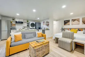 Pet-friendly Studio w/ Fire Pit in Olympia! - Innenbereich