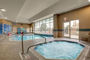 Drury Inn & Suites Dayton North - Piscine