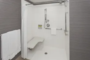 Holiday Inn Express & Suites Riverhead - Long Island by IHG - Chambre