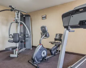 Comfort Inn On the Bay - Fitnessbereich