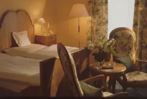 Unser kleines Hotel Café Göbel - Camera