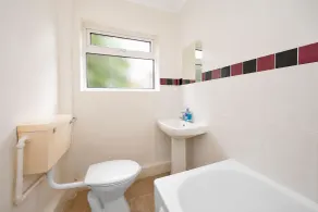Saji Hotel Ilford - Bathroom
