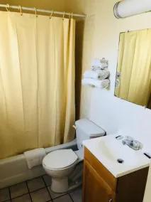 Sands Motel by Ontario Airport & Toyota Arena - Bad