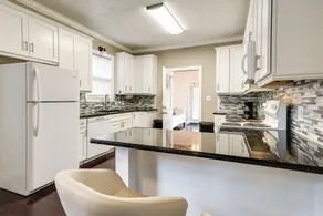 Downtown Wilmington Home: Walk to Cape Fear River! - Interior