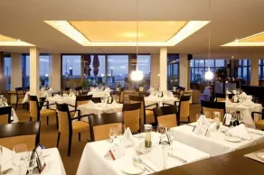 ambassador hotel & spa - Restaurant